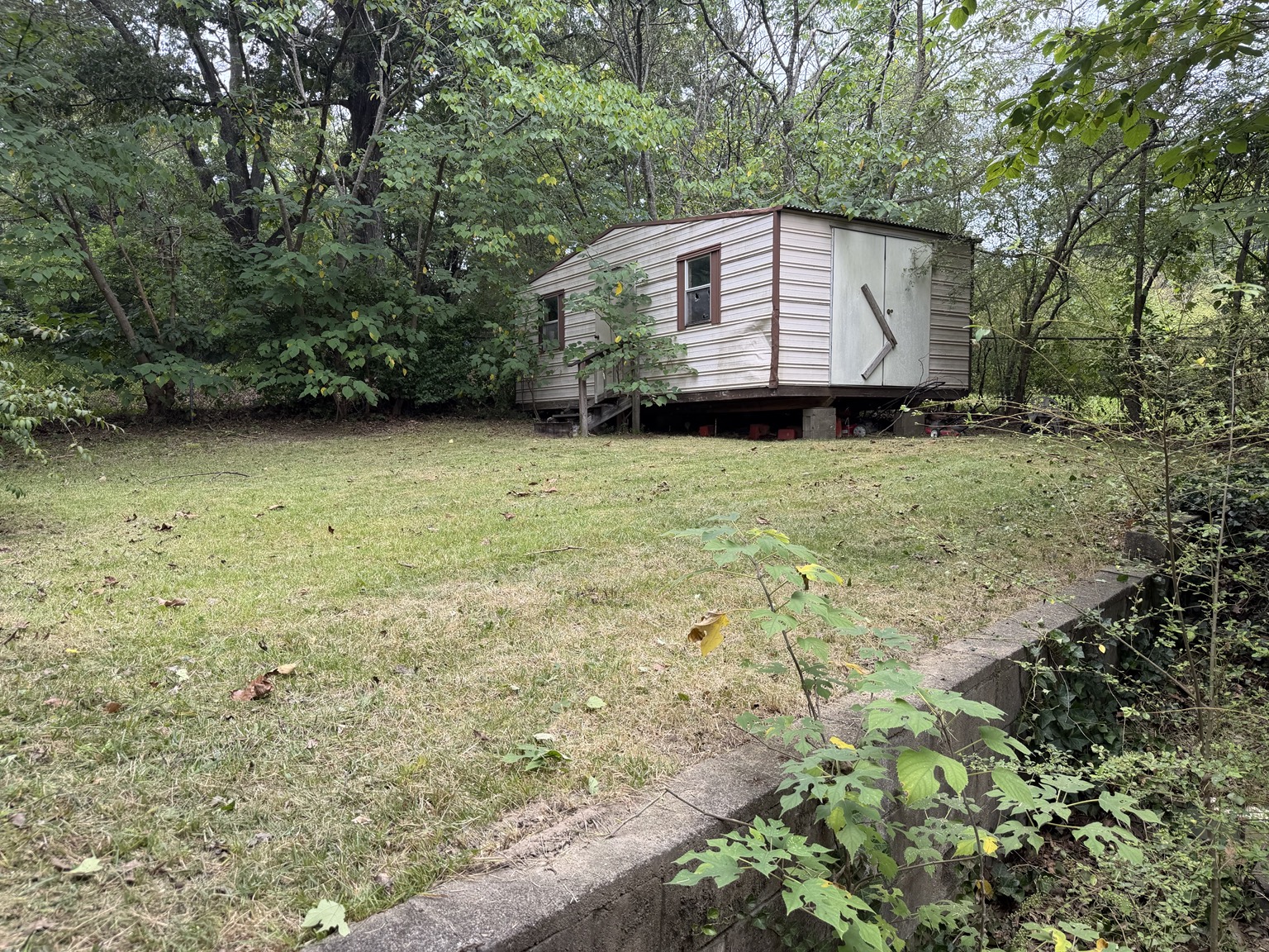 Gunn Landscaping yard project